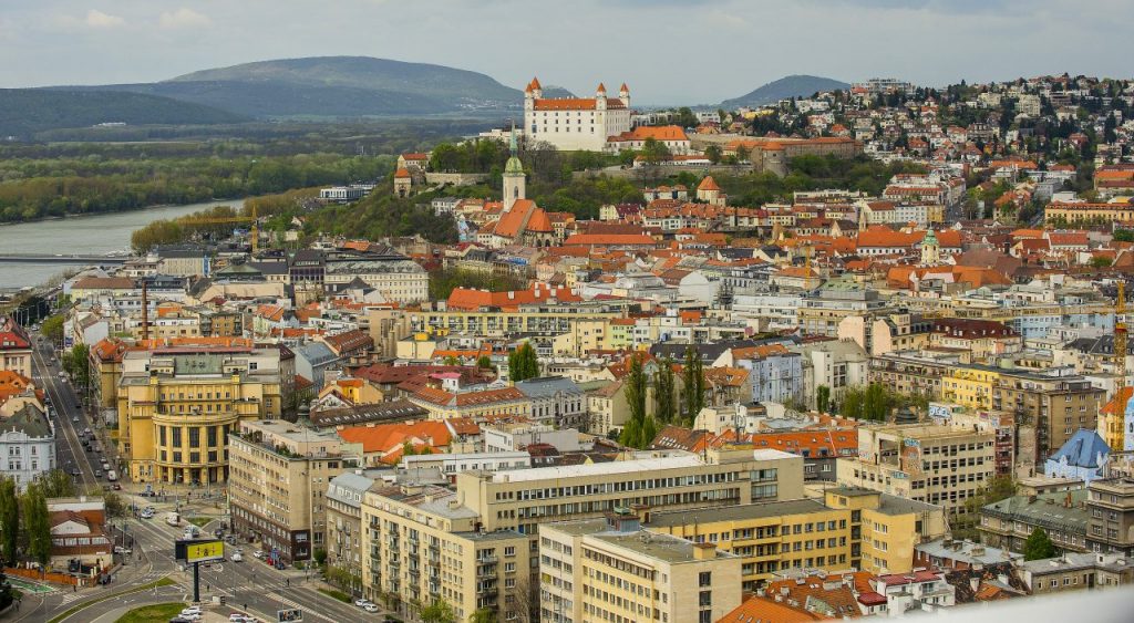 Nelichotivé místo pro Slovensko. Odvodové zatížení práce máme čtvrté nejvyšší ve vyspělé Evropě