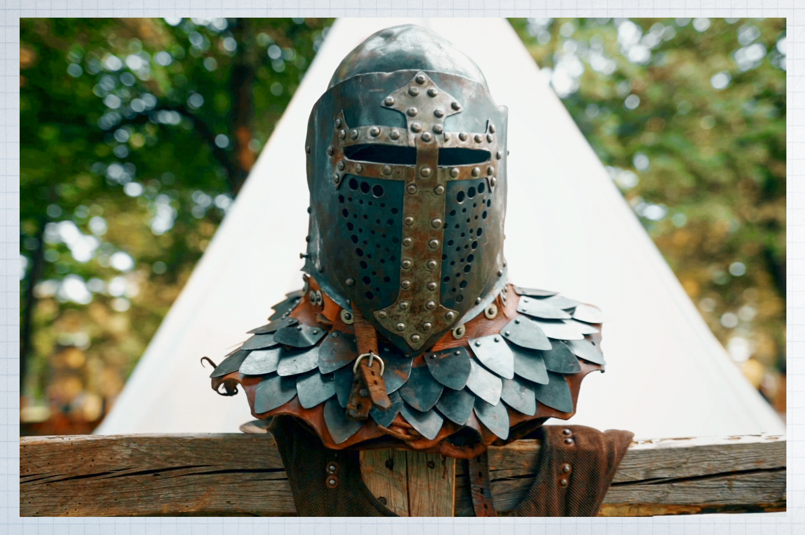 Bill a Virginia Watsonovi vytvořili svět řemeslného umění, v němž jsou umění, podnikání a scientologie hluboce propojeny