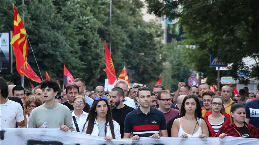 Tisíce lidí protestovaly v Severní Makedonii kvůli kompromisu o členství v EU